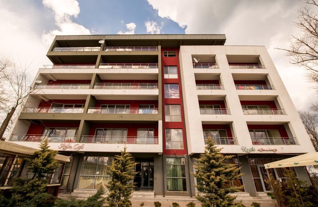Coralia Residence Мамая Екстериор снимка